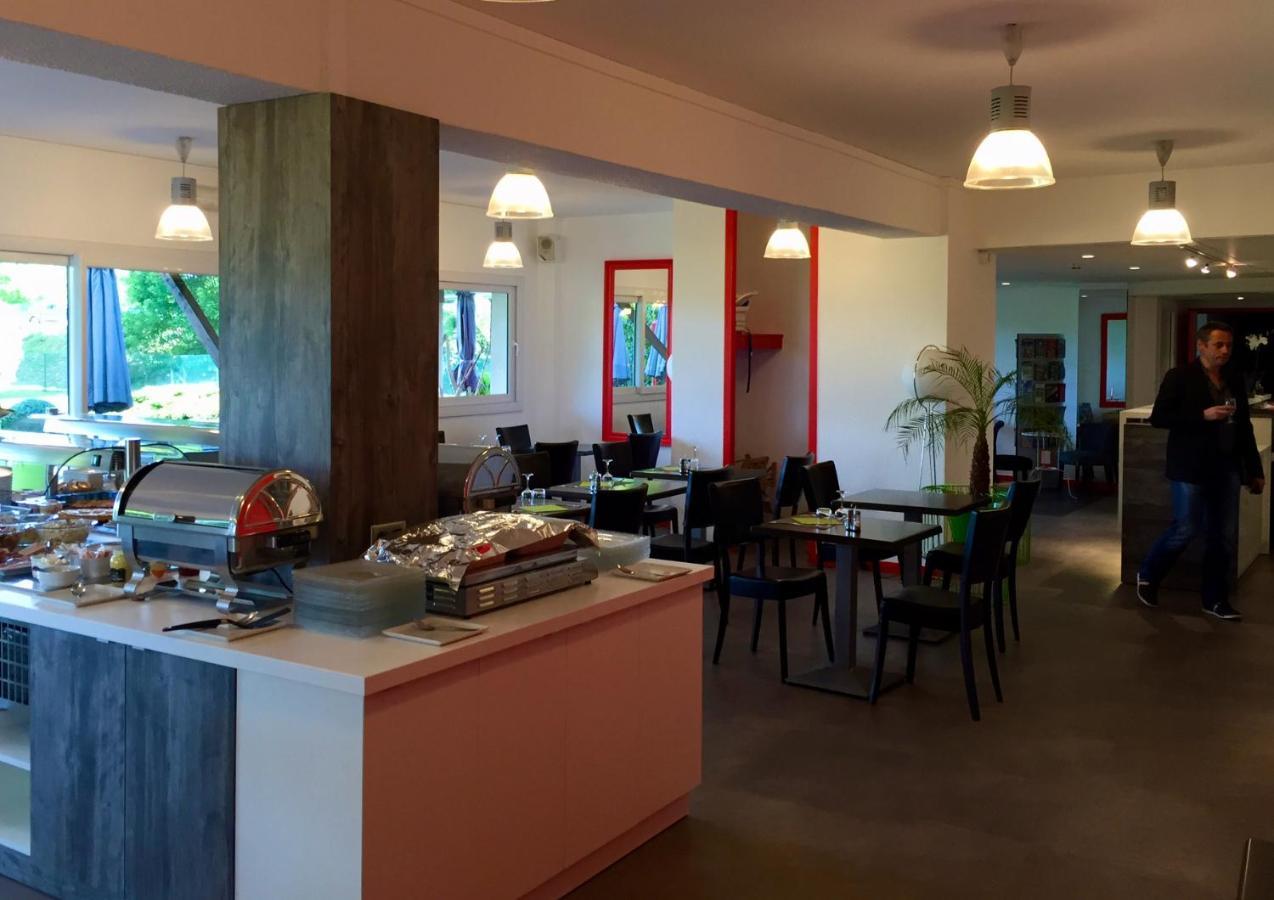 Brit Hotel Rouen Sud Val De Reuil Val-de-Reuil Екстериор снимка